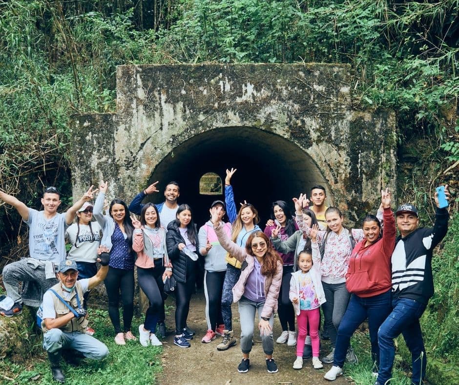 Caminata a la Cascada de Nemustén