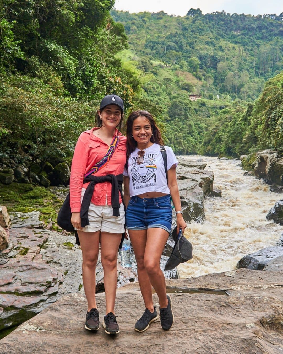 San Agustín, Huila: Arqueología, Cascadas y La Mano del Gigante